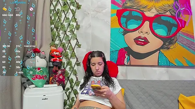 GabiMorgan online show from 11/30/25, 09:04