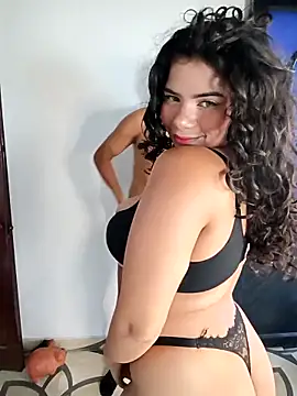 Simone Miller online show from 04/12/26, 10:57