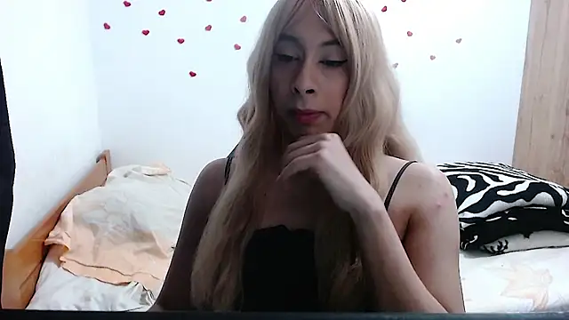OriannaDomenechi online show from 12/29/24, 12:20