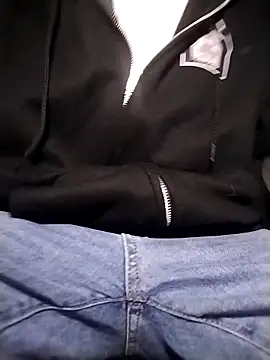 BIG-CkD F online show from 12/17/25, 01:49