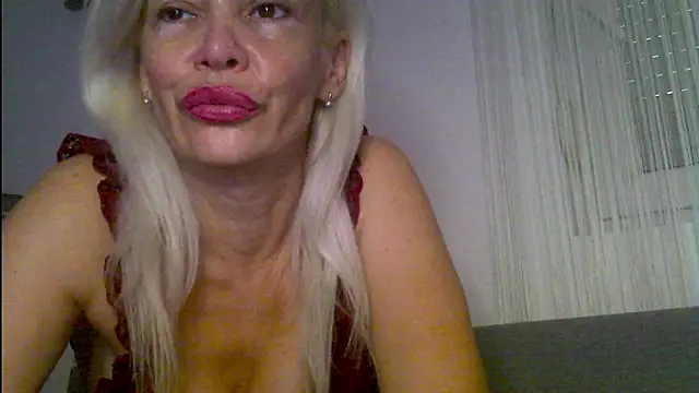 Snapshot of EvaaMina chatting on 07/07/26, 06:38 EvaaMina online show from 07/07/26, 06:38