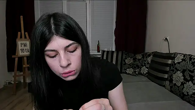 MolagAnna online show from 12/18/25, 07:40