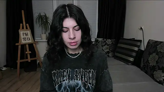 MolagAnna online show from 04/23/26, 06:31