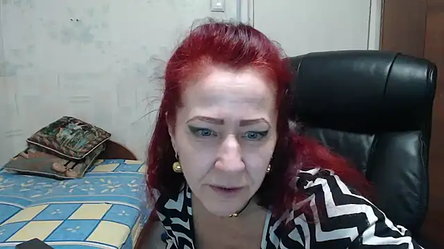 Snapshot of MilayaDFlow chatting on 02/14/25, 03:15 MilayaDFlow online show from 02/14/25, 03:15