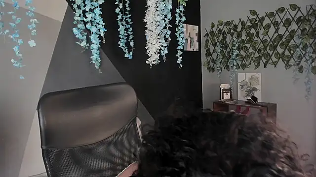 alixon fiore5 online show from 05/20/26, 05:37