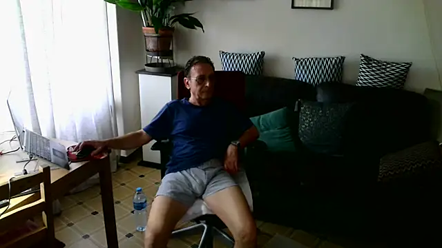 HETEREOMAN online show from 09/28/25, 04:36
