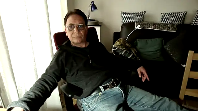 HETEREOMAN online show from 04/12/26, 04:43