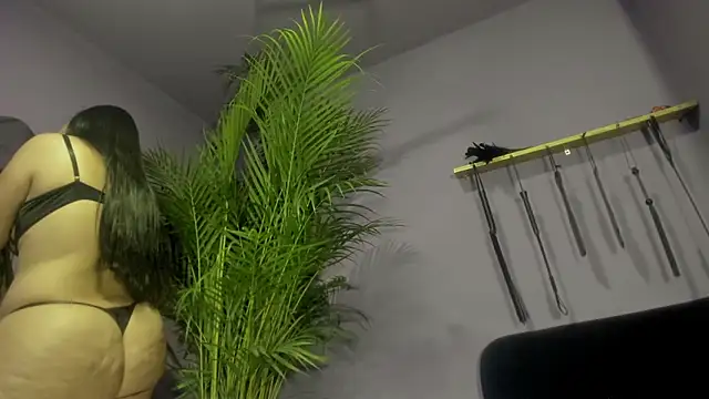 kathe hot online show from 04/11/26, 07:39