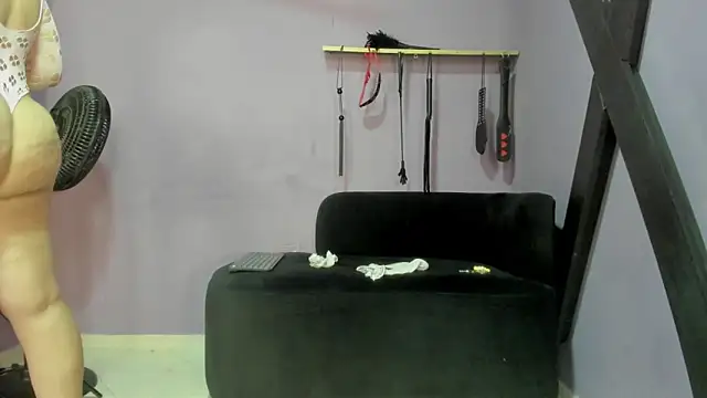 kathe hot online show from 06/01/26, 07:24