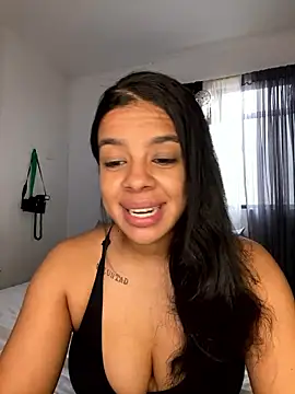 Snapshot of trianawhite chatting on 01/17/26, 03:15 trianawhite online show from 01/17/26, 03:15