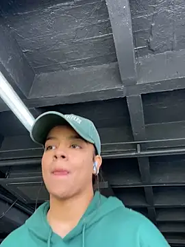 trianawhite online show from 02/18/25, 04:14