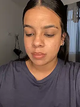 trianawhite online show from 02/17/25, 08:38