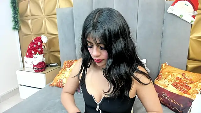 melani dream online show from 12/17/25, 01:49