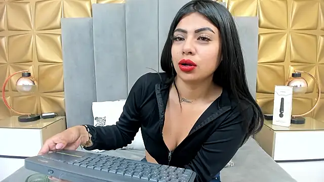 melani dream online show from 01/14/26, 01:48