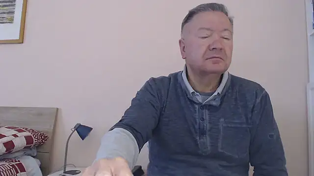 YOU6me online show from 11/03/25, 08:29