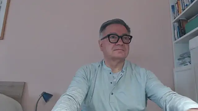 YOU6me online show from 05/05/26, 08:50