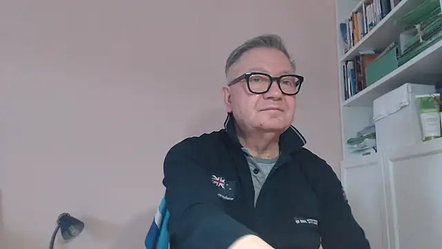 YOU6me online show from 04/12/26, 08:06