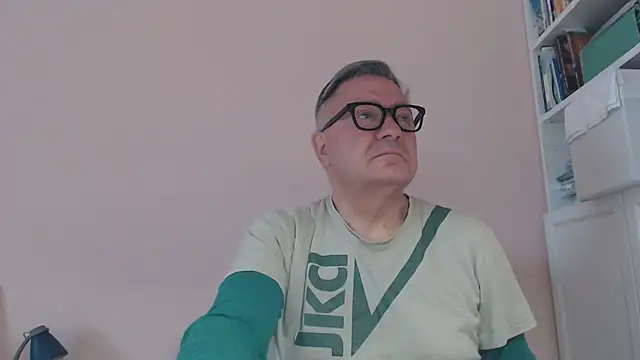 YOU6me online show from 05/16/26, 07:40