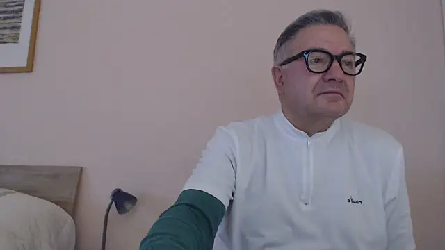 YOU6me online show from 12/04/25, 08:46