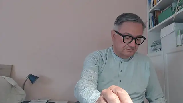 YOU6me online show from 05/06/26, 07:34