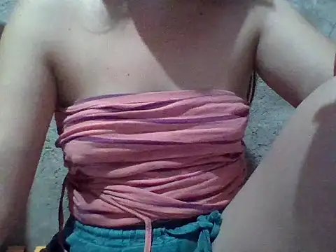 Beatrice143 online show from 12/20/25, 10:45