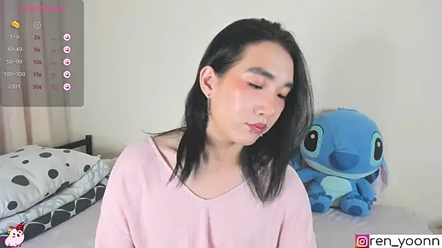 Snapshot of Ren_yoon chatting on 09/22/25, 03:45 Ren yoon online show from 09/22/25, 03:45