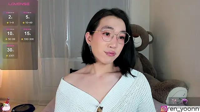 Snapshot of Ren_yoon chatting on 06/01/26, 08:58 Ren yoon online show from 06/01/26, 08:58