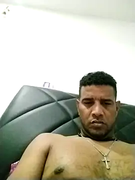 chocolatico1982 online show from 11/08/25, 09:07