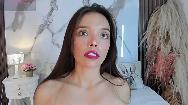 hannahill69 online show from 03/28/26, 04:57