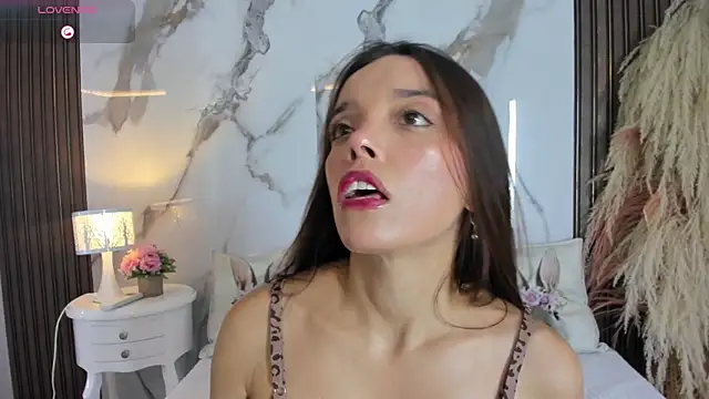 hannahill69 online show from 03/17/26, 04:48