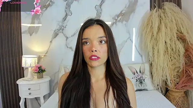 hannahill69 online show from 04/07/26, 04:36