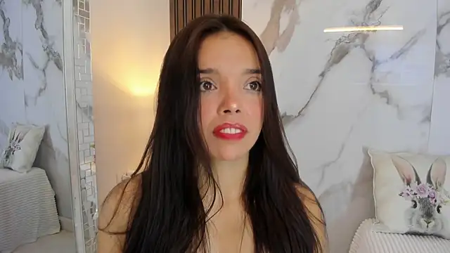 hannahill69 online show from 09/23/25, 04:30