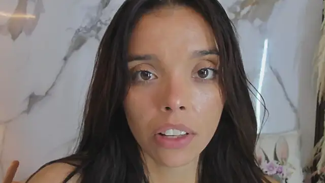 hannahill69 online show from 03/05/25, 10:22