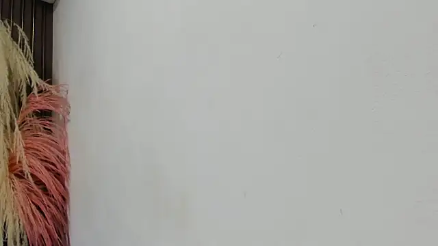 hannahill69 online show from 02/17/25, 07:44