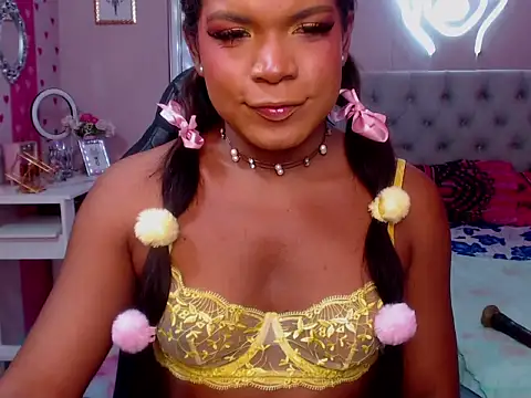 alexa rodriicum online show from 10/06/25, 03:29