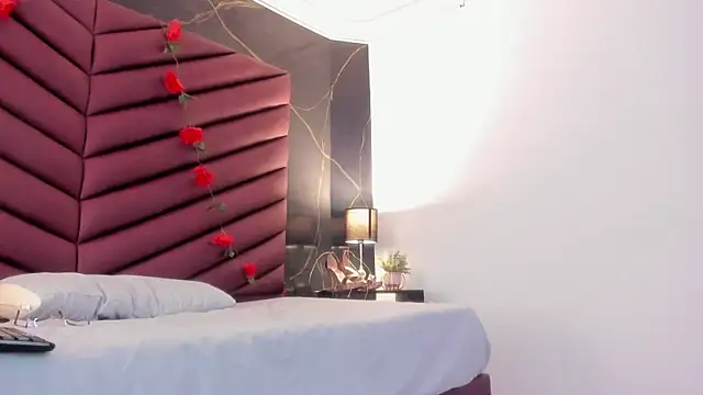 ValerySex  online show from 04/15/26, 07:58