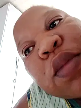XSEXYBBW69 online show from 02/02/25, 02:02