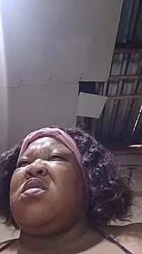 XSEXYBBW69 online show from 04/06/26, 11:00