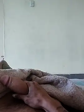 001HENRYAlejandro online show from 04/28/26, 11:58