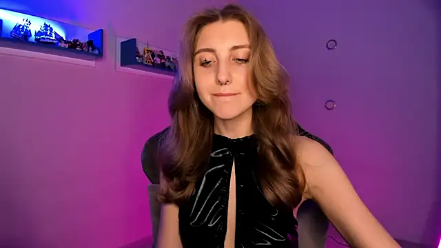 Snapshot of CassiaBlade1 chatting on 02/07/25, 10:52 CassiaBlade1 online show from 02/07/25, 10:52