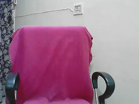 Snapshot of LovingPihu chatting on 05/02/26, 05:34 LovingPihu online show from 05/02/26, 05:34