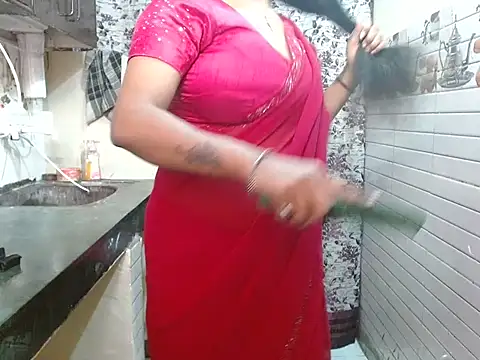 LovingPihu online show from 01/19/26, 05:33