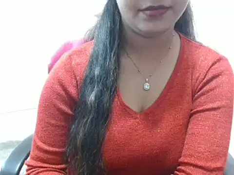 Snapshot of LovingPihu chatting on 03/02/25, 11:09 LovingPihu online show from 03/02/25, 11:09