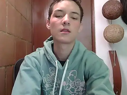 andys 26 online show from 04/12/26, 07:28