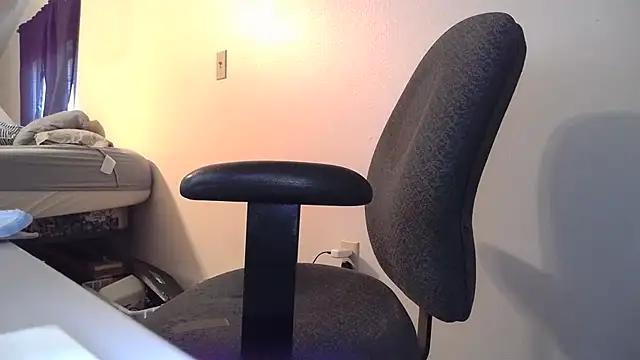 TrevorSteele online show from 11/17/25, 10:36