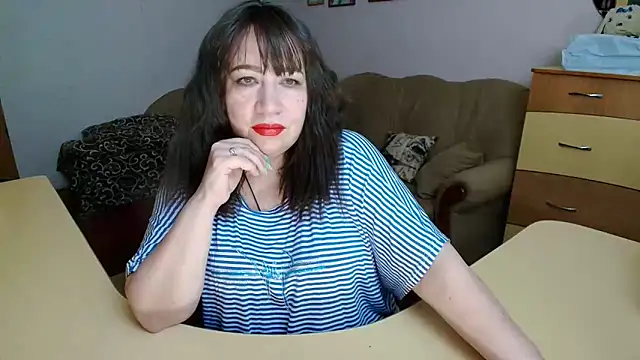 Lucretia Goldi  online show from 03/28/26, 11:17