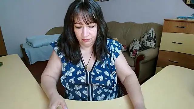 Lucretia Goldi  online show from 10/24/25, 09:14