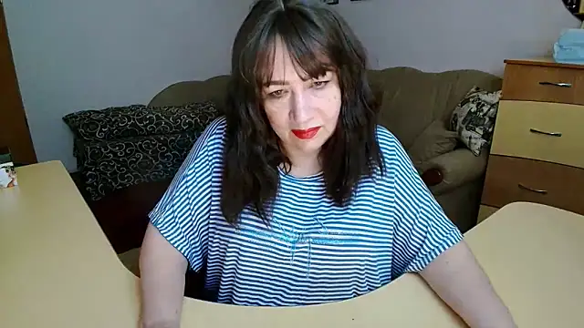 Lucretia Goldi  online show from 03/31/26, 10:12