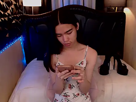 Snapshot of VerSexTs chatting on 07/15/26, 01:29 VerSexTs online show from 07/15/26, 01:29