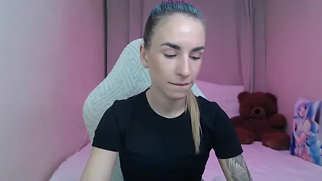 DeboraHorny online show from 03/26/26, 07:17